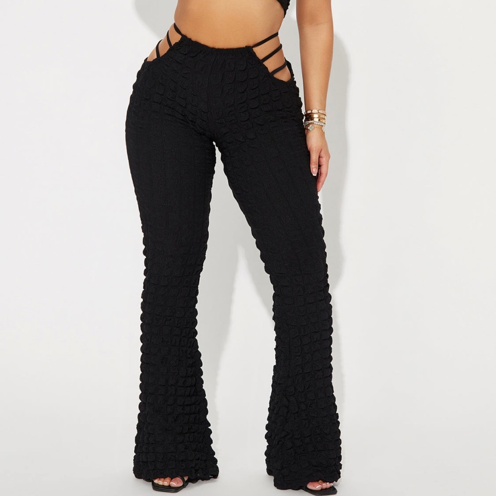 Cut In Our Textured Flare Pant